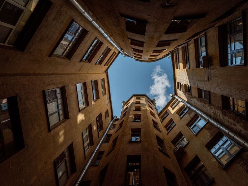 Дворы Питера фото превью