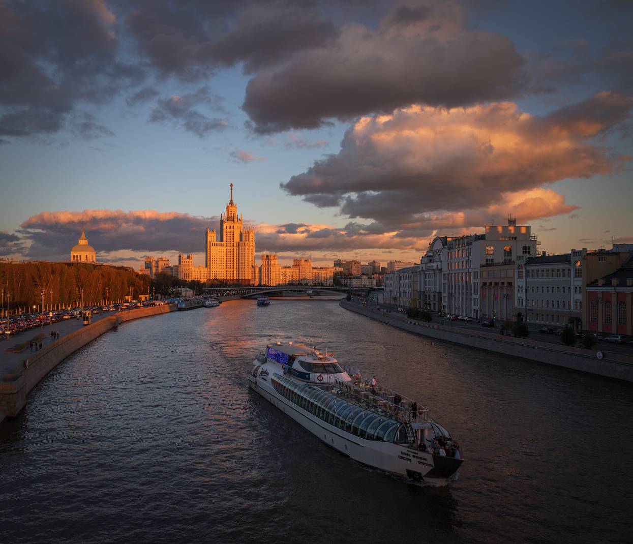 москва, котельники, высотка на котельнической набережной, сталинская высотка, Денис Сорокин