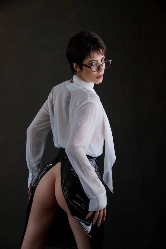 nude, naked, body, fashion, fashion nude, portrait, woman, fenale K. фото превью