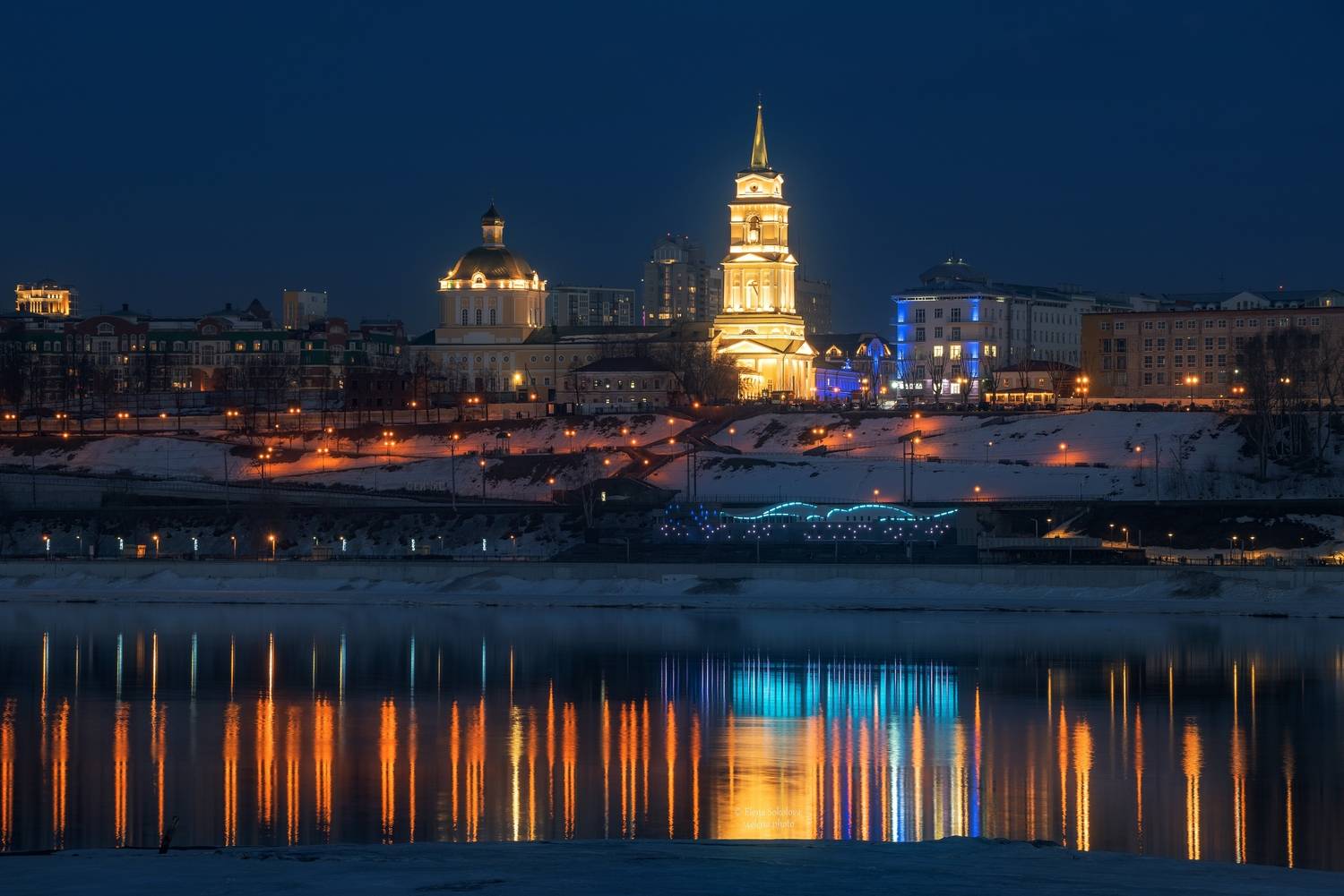 город, ночь, архитектура, отражение, пермь, кама, река, мост, огни, фонари, иллюминация, Елена Соколова