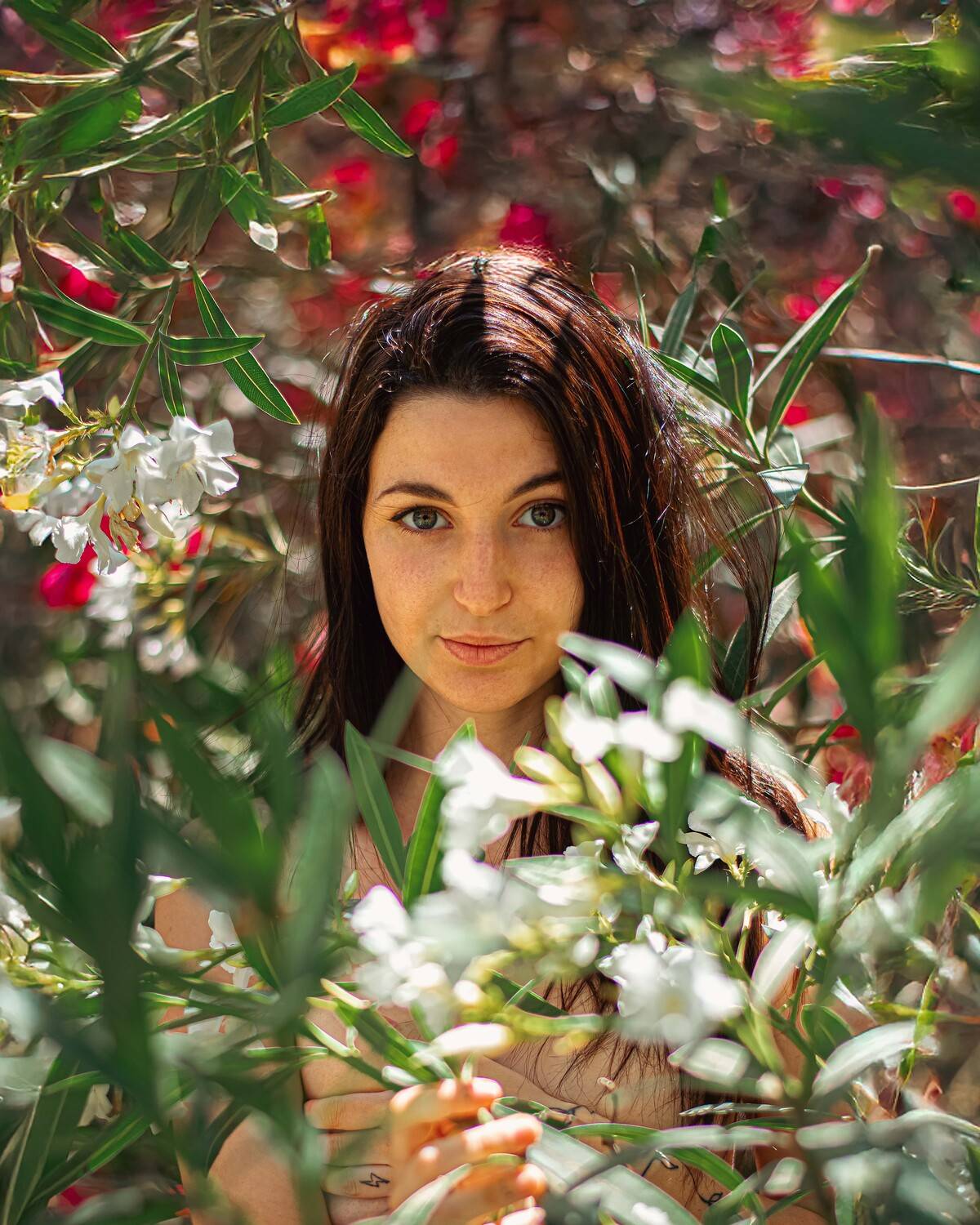 spring, model, brunette, flowers, bokeh,  Jean