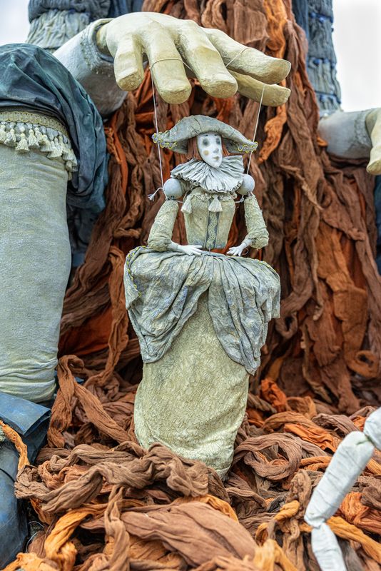 Кукольная интерпретация сказки про Буратино в Галерее Елены Громовой фото превью