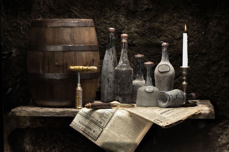 Массандра, старинные винные бутылки Массандровские подвалы фото превью