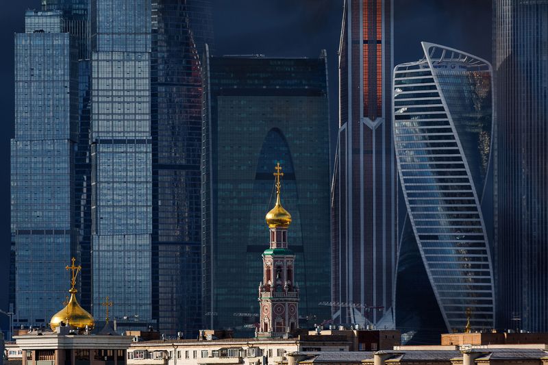 Москва, Сити, ММДЦ, храм, город, небоскребы Два лика Москвы фото превью