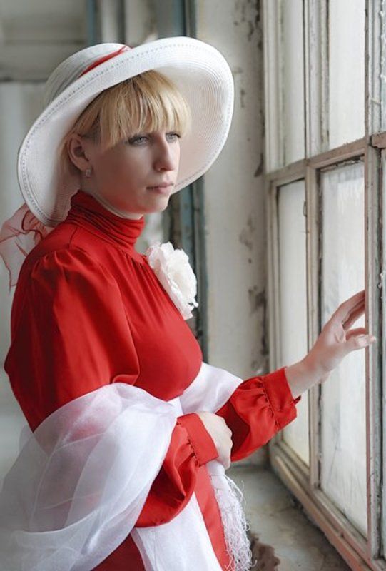 У окна фото превью