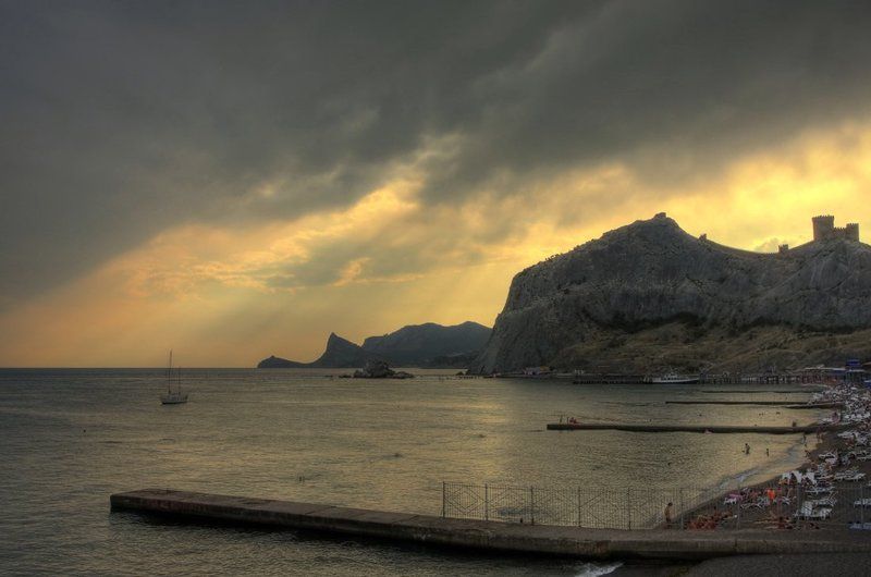 а они всё ещё купаются... фото превью