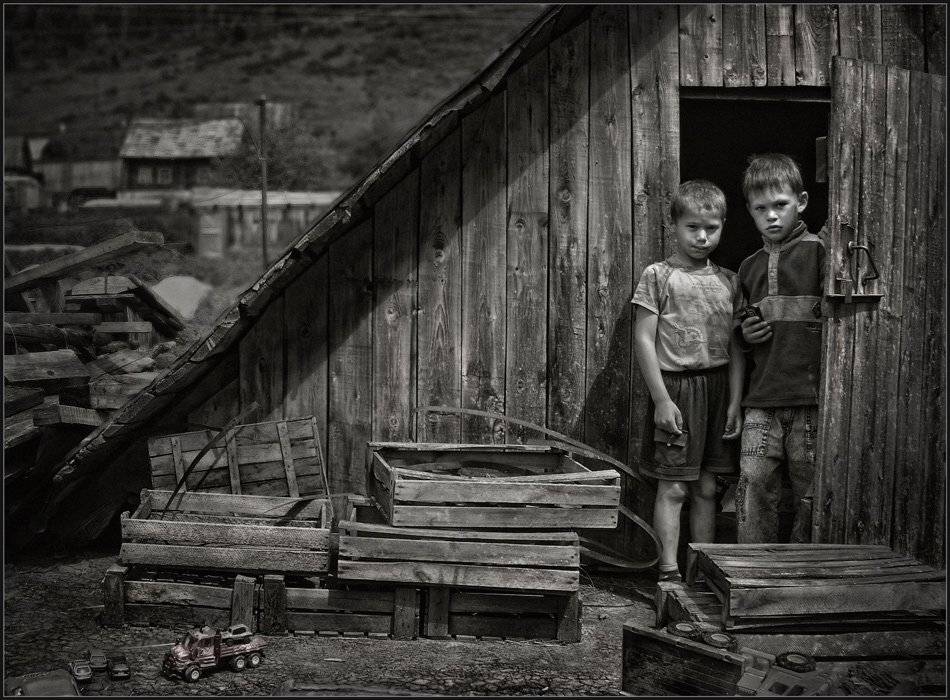 дети, игра, гараж, крыша, лето, владимир