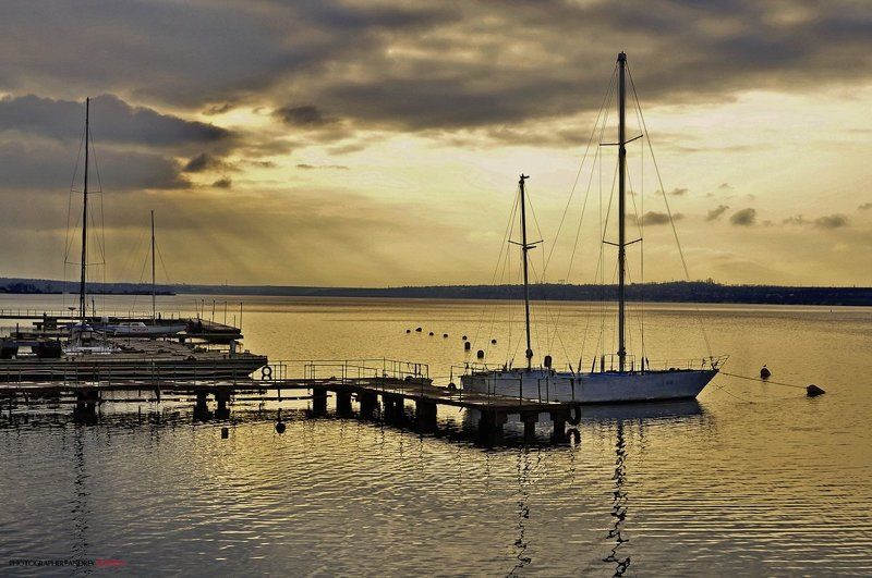 станко яхтклуб вечер николаев пейзаж Вечер в яхтклубе фото превью