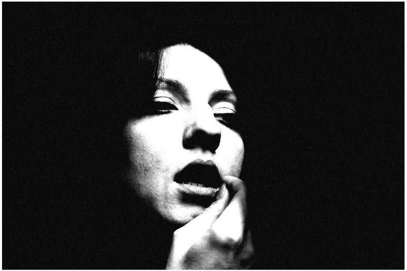 Beyond the mirror фото превью