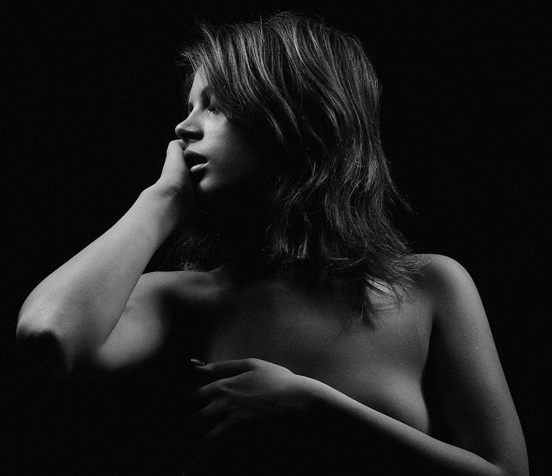 Eyes & faces BW фото превью