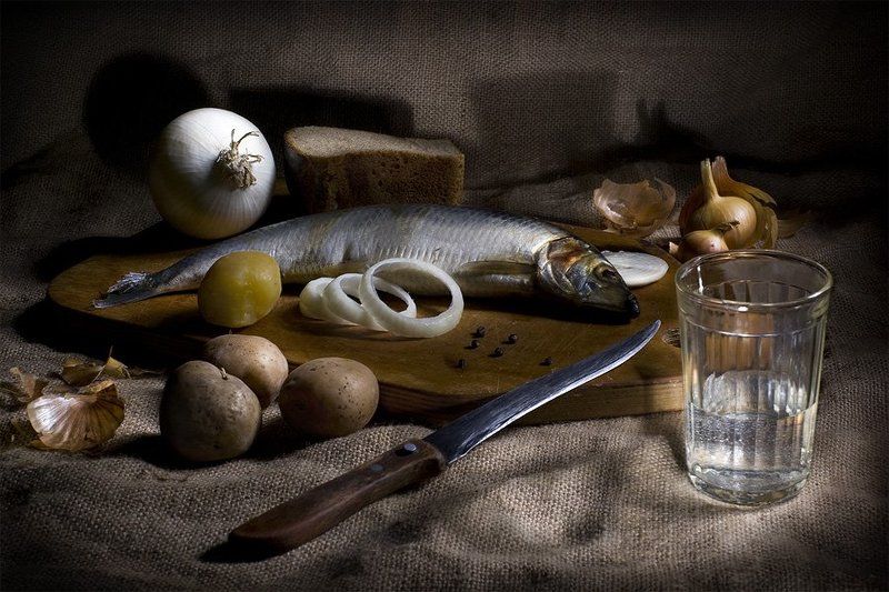 картошечка, селедочка, лучок и водочка Снедь фото превью
