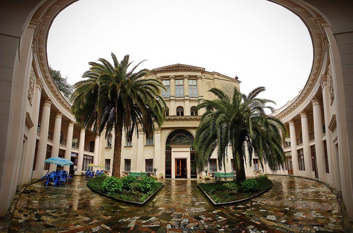 абхазия, гагры, панорама, город, архитектура, колонны, Владимир Крылов