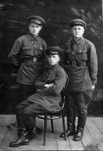 Боевые товарищи