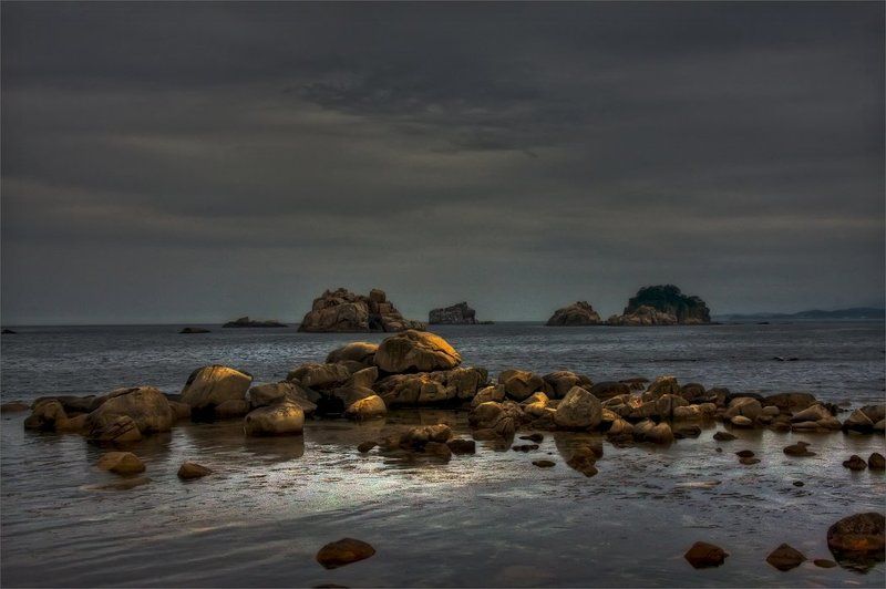 Берег Японского моря фото превью