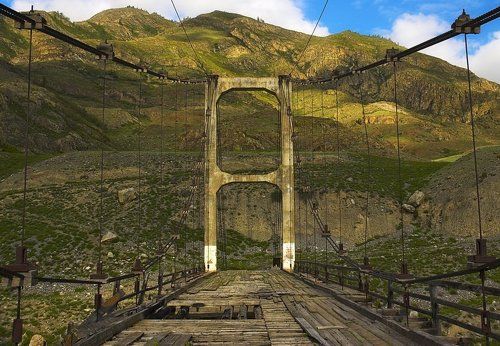 Мост в историю