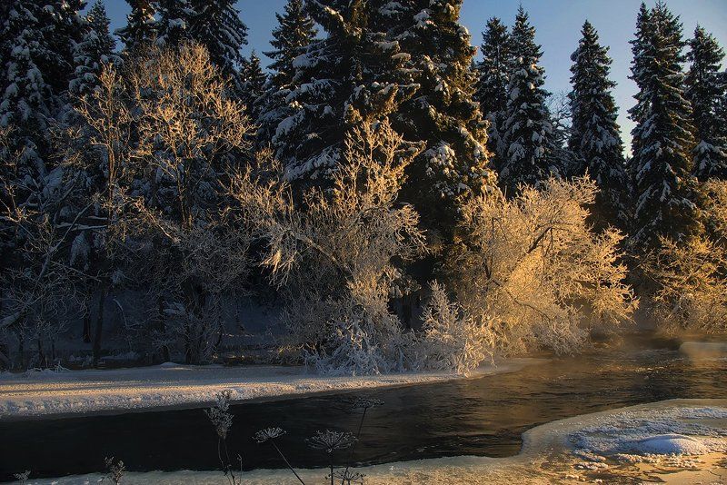 Вдоль бережка реки фото превью