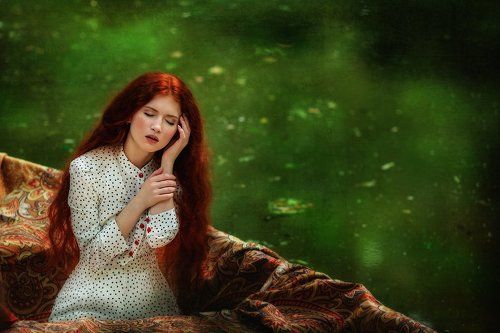 Lady in the Boat | Liliya Nazarova