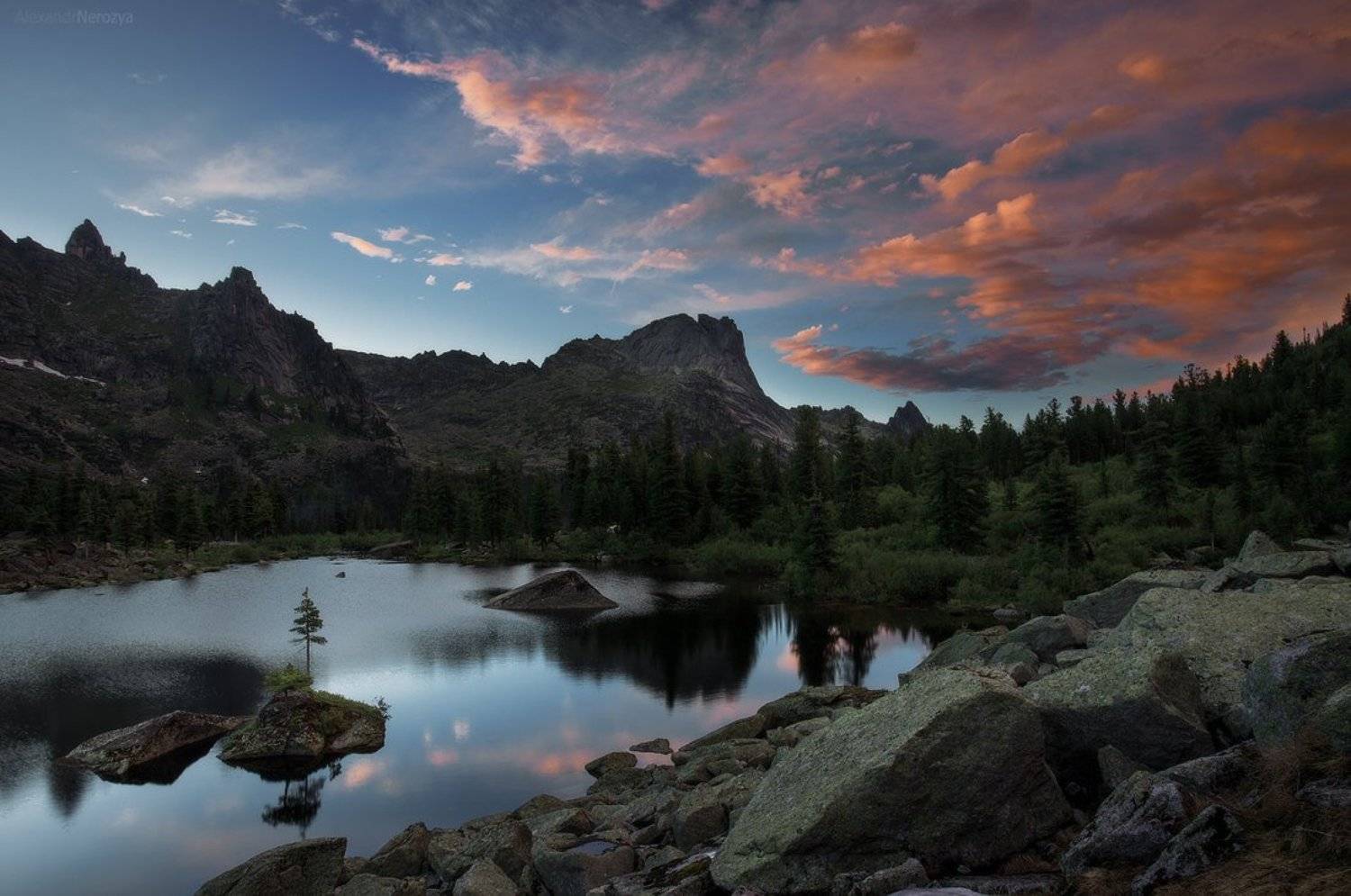 ергаки, саяны, сибирь, россия, закат, озеро, художников, каменный остров, горы, пейзаж, Александр Нерозя