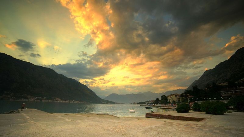 Горы пейзаж Черногория  фото превью