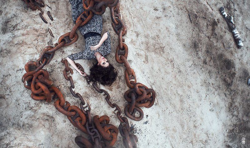 bound фото превью