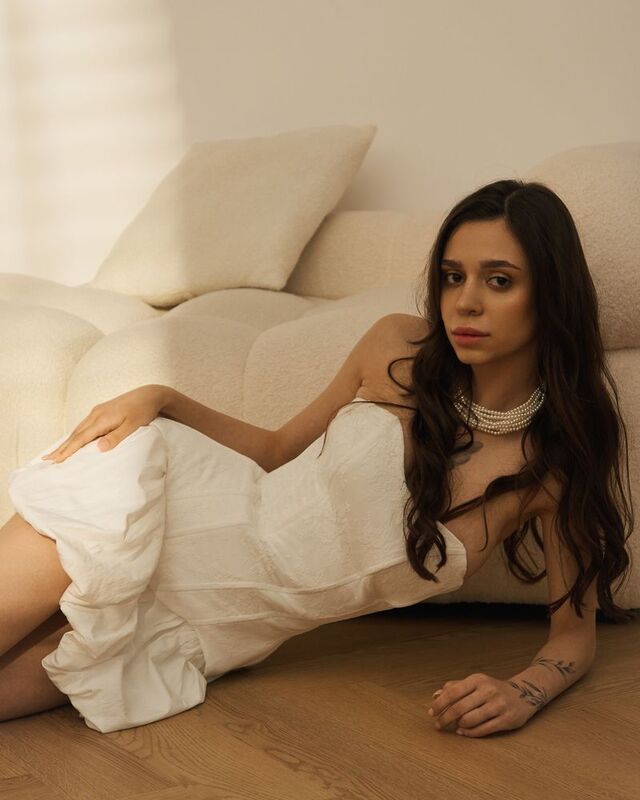 Anna фото превью