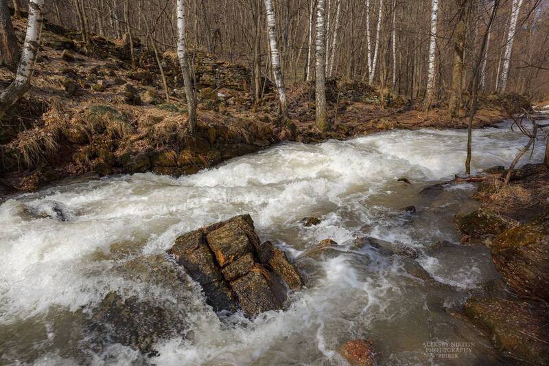 Весенний ручей фото превью