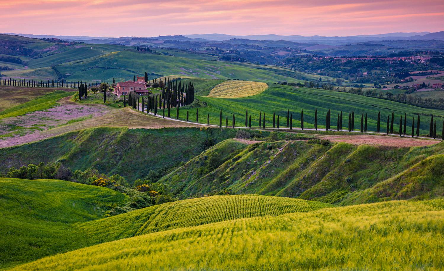 tuscany, landscape, italy, villa, pienza, house on the hill, spring, cypresses, sunrise,  Gregor