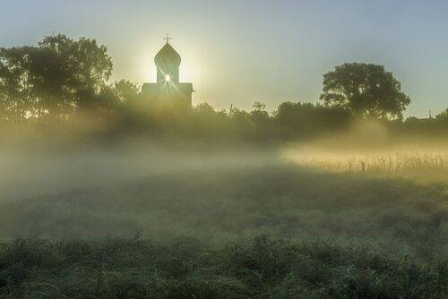 Рассветная Нередица.