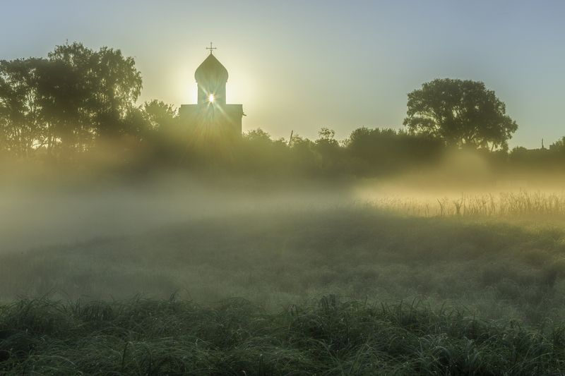 Нередица, Великий Новгород, шедевр архитектуры, 12 век Рассветная Нередица. фото превью
