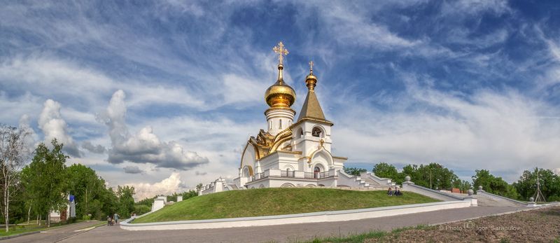 храм, Хабаровск, фотопутешествие, Россия В Моих Фото, панорама, облака, Дальний Восток, архитектура, kwanon photo Храм преподобного Серафима Саровского в Хабаровске фото превью