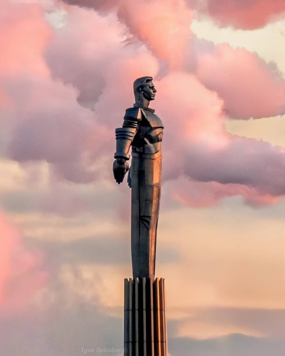 москва, памятник гагарину, закат, Игорь Соболев