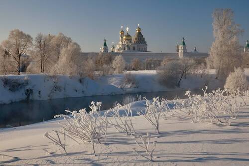 Зимний день