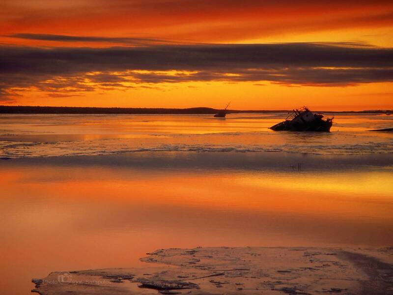 охотское море, корабли, иня, закат, вечер, хабаровский край, осень, ледостав В море тонут корабли фото превью