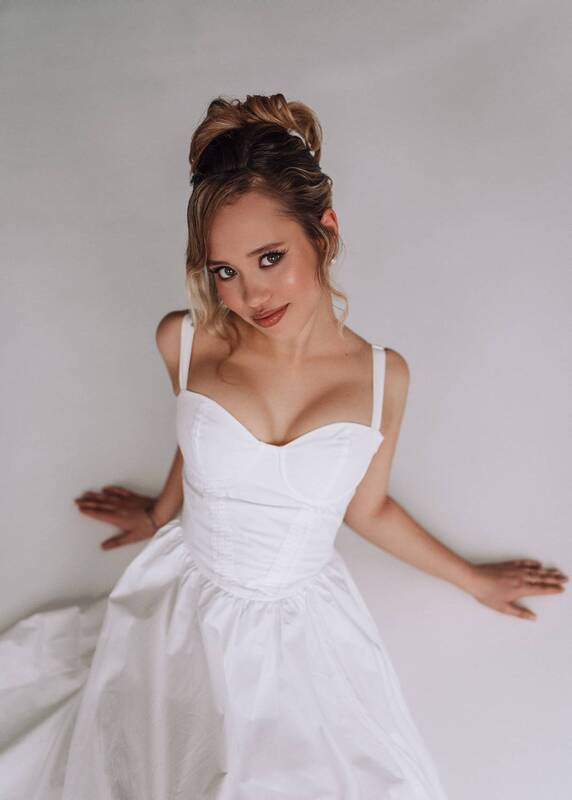 Maria фото превью