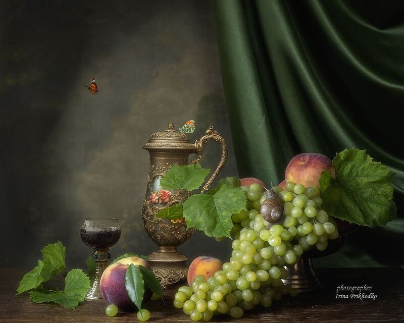 натюрморт, фрукты, винтаж, бабочки, улитки Натюрморт с фруктами фото превью