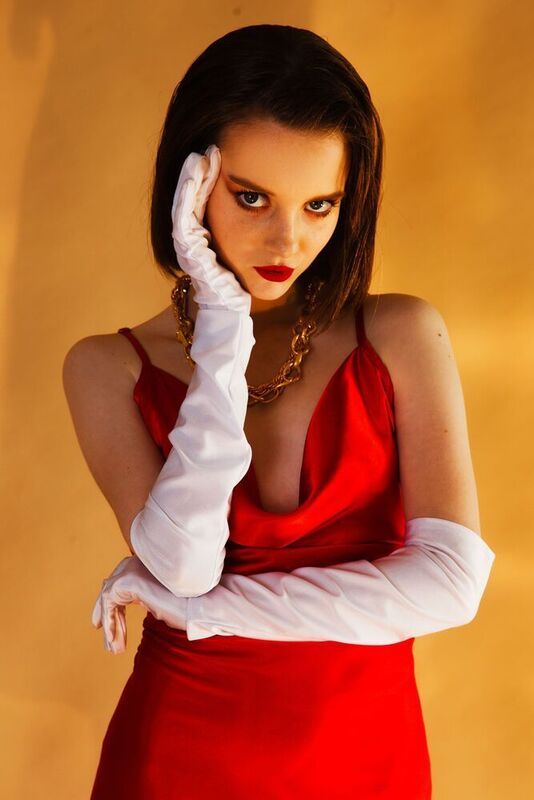 Anna фото превью