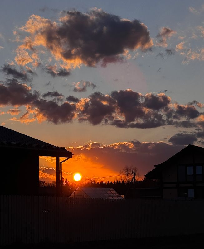 солнце на верёвочке фото превью