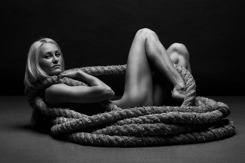 health, pose, meditation, 3, three, human, arm, leg, minimalism, fashion, pattern, concept, yoga, exercise, gymnastics, collection, sport, white, style, sensuality, contour, line art, person, modern, icon, shape, slim, naked, fitness, model, attractive, n  фото превью