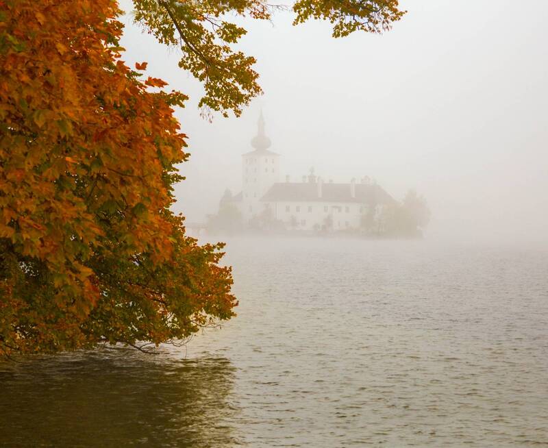 Замок в тумане фото превью