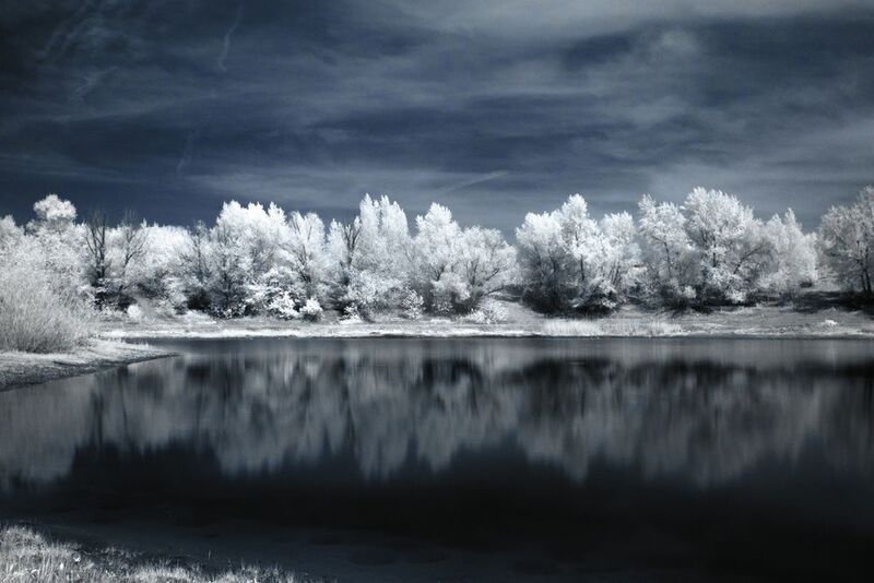 инфракрасная фотография, озеро, волгоград Инфракрасная фотография фото превью
