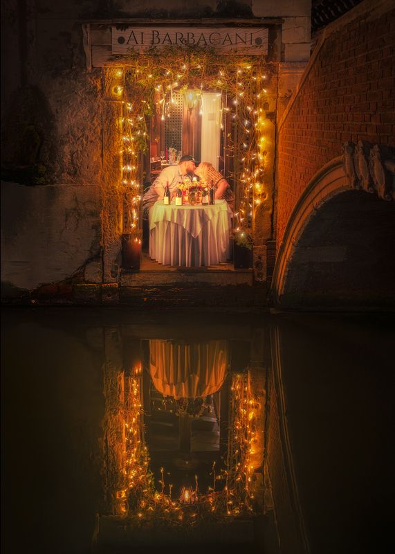 AI BARBACANI - NONOSTANTE TUTTO, UNO SCATTO COSI FA TORNARE LA VOGLIA DI AMARE… фото превью