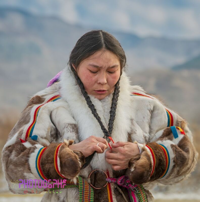 Заплету я косы, погляжу на небо, Окунусь душою в синь да чистоту. фото превью