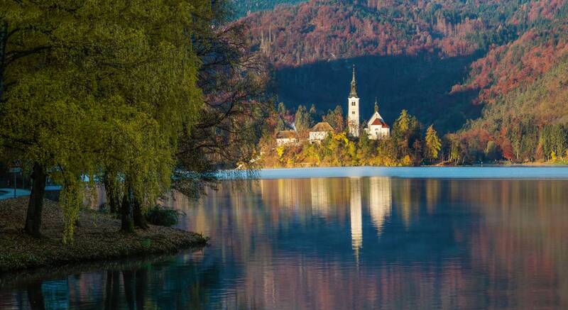 Утро на озере фото превью