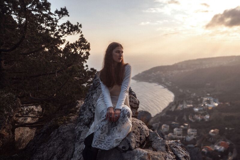 goldenhour, cinematicportrait, moodyton Diana фото превью