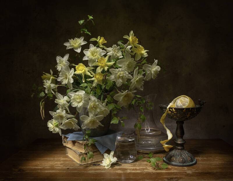 натюрморт, нарциссы, лимон Время нарциссов... фото превью