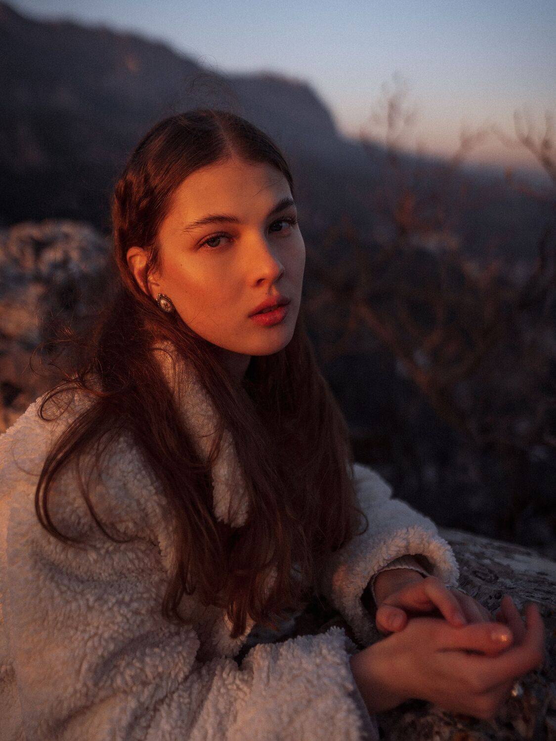 goldenhour, cinematicportrait, moodyton, Александр Кислов