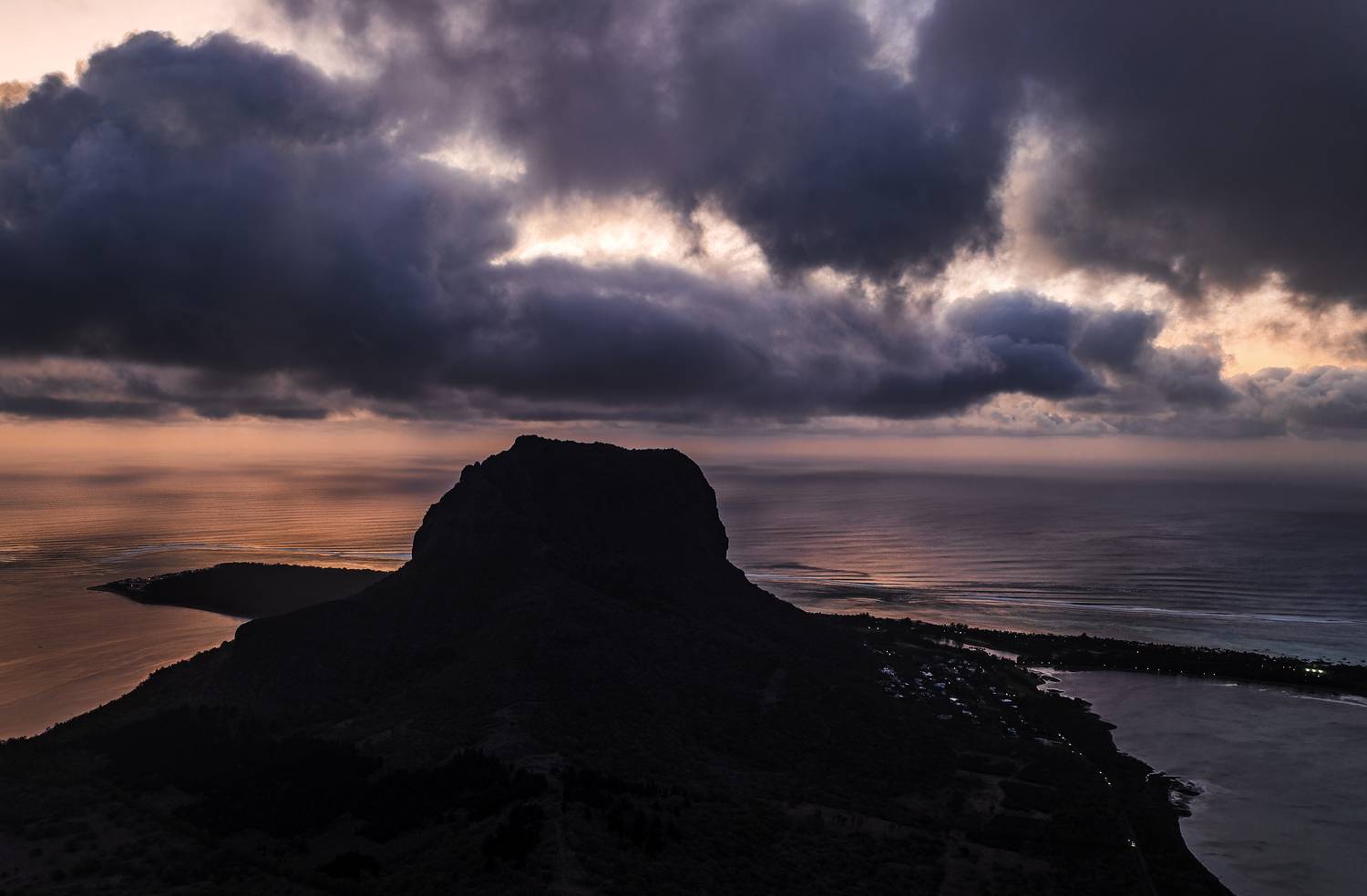маврикий, ле морн, закат, видсверху, аэросъемка, индийский океан, Игорь Юркин