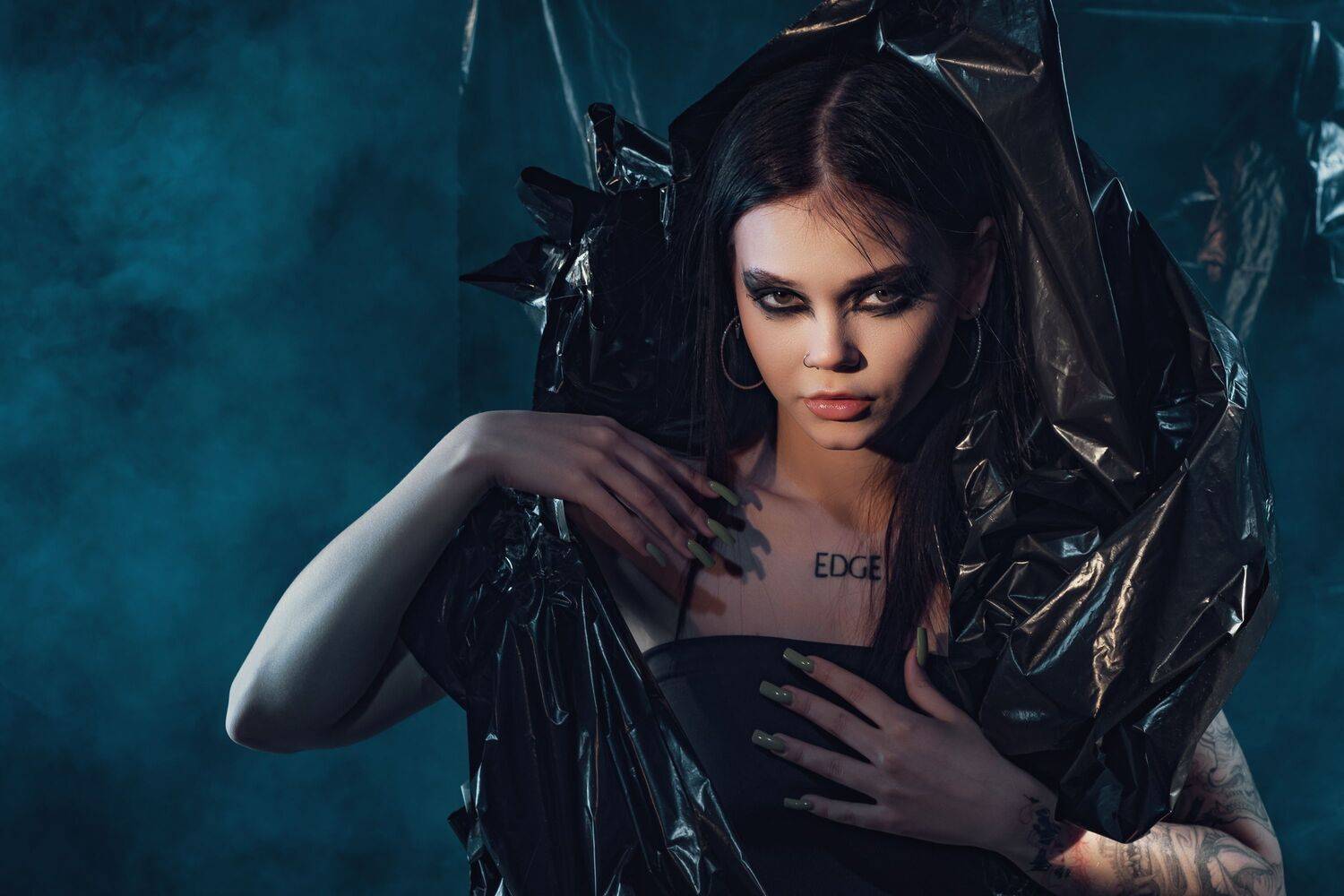 , Мирон Макс