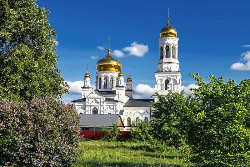Сельский храм... фото превью