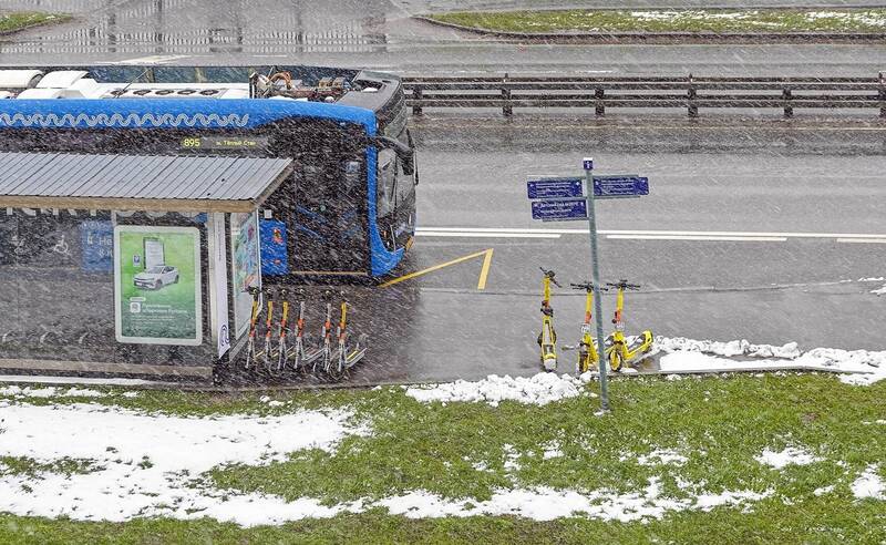 То дождь, то снег - вот такой апрель 2026 года фото превью